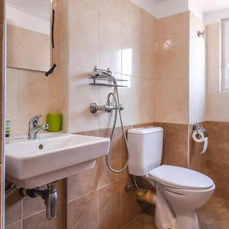 Centrally Located With A 360 Terrace Apartment